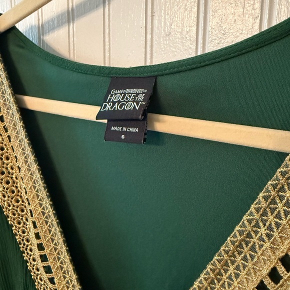 Torrid House of the Dragon Babydoll Crinkle Gauze Embroidered Blouse 6 - Picture 5 of 7